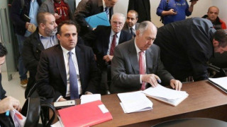 Επίθεση Βρέντζου σε                            Μαυρομάτη για Λασκαράκη