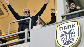 Επίδειξη     ισχύος    από   Σαββίδη  σε ΑΕΚ, Ολυμπιακό