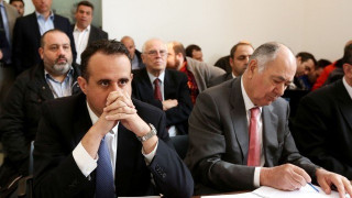 Δεν...    ανησυχούν,  αλλά     ήταν    όλοι  εκεί!