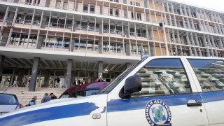 Δίκη πανεπιστημιακού για τη δολοφονία με αρσενικό γιαγιάς & εγγονής