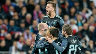 Μετά      από    21 χρόνια      στον τελικό ο Αγιαξ! (vids)