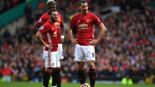 Αυτές είναι οι... νοσταλγικές φανέλες της Γιουνάιτεντ (pics)