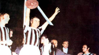 Ενας τίτλος για τον ωραίο μύθο  που θέλει να ζήσει ο πιτσιρικάς