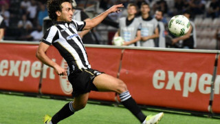 Ο Ουάρντα παρηγορεί        δακρυσμένο πιτσιρικά (pic)