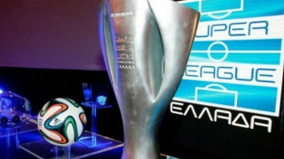 Το χαρίζουν στους              στρατούς των ισχυρών