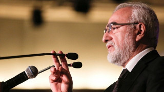 Της κακομοίρας: Τζάμπα πήγαν τα τρίγωνα και τα κρουασάν;