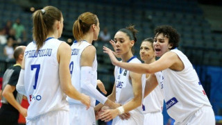 Μόνο        ΥΠΕΡΗΦΑΝΕΙΑ      για    αυτά τα ΚΟΡΙΤΣΙΑ!!!