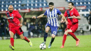 Προσφυγή    και     ο     Λουκίνας    στον    Ηρακλή