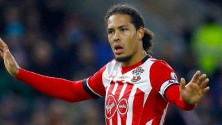 Επέλεξε Λίβερπουλ ο                                          Φαν Ντάικ