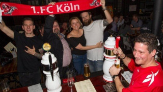 Απόβαση των  οπαδών της Κολωνίας στο Λονδίνο (Pics + vids)