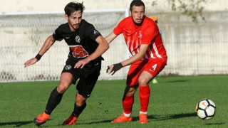 Θέλουν                                 δουλειά ακόμη