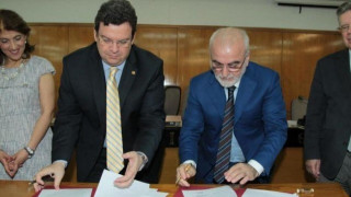 Εγκαινιάζεται η έδρα ρωσικής γλώσσας στο ΑΠΘ παρουσία του Ιβάν Σαββίδη