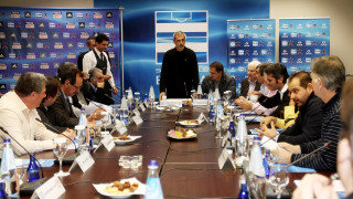 Πιο καλή η μοναξιά...