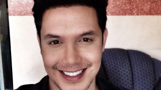 Ο χαμαιλέοντας της σόου μπιζ