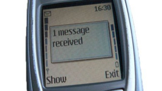 Έλαβαν sms από την νεκρή γιαγιά τους.