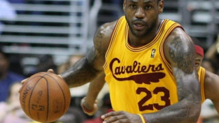 Το πρώτο καλάθι του Λεμπρόν στην επιστροφή του (VIDEO)