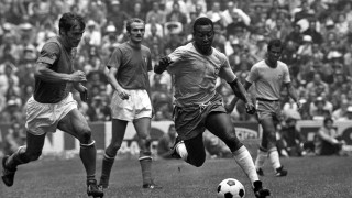 Στο «φως», σπάνιο γκολ του Πελέ (video)