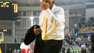 Είδε τον εαυτό του στον καθρέπτη και τρόμαξε από την… ασχήμια