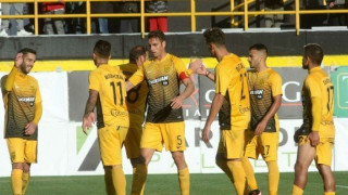 Οι θεωρίες για τις πρεμιέρες και οι υπεραπλουστεύσεις