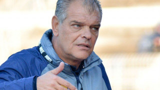 Σπανός και Σκιάβι     ανοίγουν     τα    χαρτιά τους