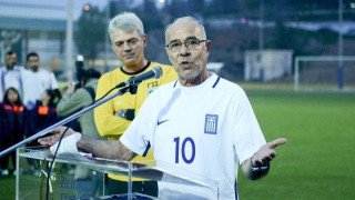Με τη «γαλανόλευκη» φανέλα και το 10 στην πλάτη ο Κούδας! (pics)