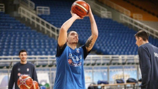 Γλίτωσε τα χειρότερα ο                       Κόνιαρης