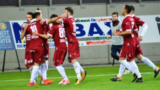 Ενίσχυση        σε τρεις       θέσεις  τον Ιανουάριο