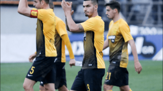 Εχει μέταλλο,  ξέρει                       τον τρόπο