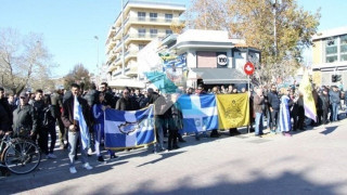 Κομοτηνή: Έψαλαν τον Εθνικό Ύμνο διαμαρτυρόμενοι για τον Ερντογάν
