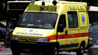 Σίνδος: Στο νοσοκομείο οδηγός φορτηγού λόγω ισχυρών ανέμων!