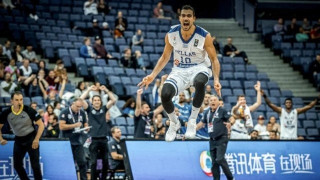 Eυχές από Φενέρμπαχτσε και Euroleague για τα γενέθλια του Σλούκα (pic)