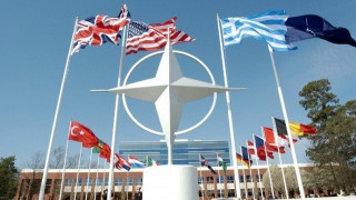Μήνυμα ΝΑΤΟ στα Σκόπια: «Μην ελπίζετε σε ένταξη χωρίς λύση στο όνομα»