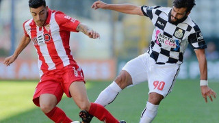 Χαίρεται η ΑΕΚ,  τρίβει τα χέρια ο ΠΑΟΚ,  κλαίει ο Ολυμπιακός