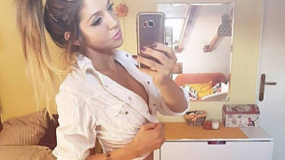Αυτή είναι η Ελληνίδα που μας… χορεύει με την κορμάρα της (pics)