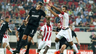 Ελληνες               σκορερ:  Είδος προς εξαφάνιση