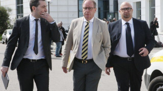 Ως πότε θα σύρεται η ΕΠΟ πίσω από ΦΙΦΑ και κυβέρνηση;