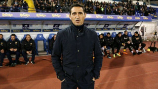 Της κακομοίρας: Φωνάζει   η     ΑΕΚ   γιατί   κλάταρε