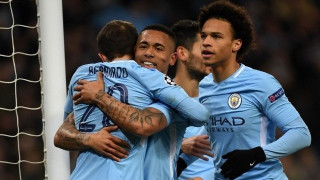 Το         κλειστό   «club»    παραγωγής    τερμάτων!