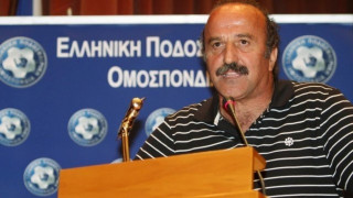 «Ξέχασαν τα μπαζούκας, ασχολούνται με το πιστολάκι του Σαββίδη»