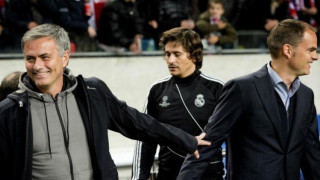 Ντε Μπουρ για Μουρίνιο: «Ξόδεψε 1 δισ. για να παίζει έτσι»