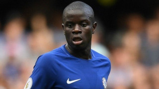 Τα δίνει όλα για         Ενγκολό Καντέ η Παρί Σεν Ζερμέν