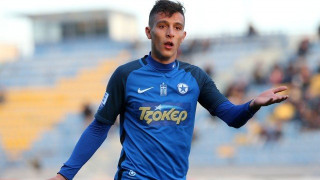 Ο                       Γιαννούλης     «έσβησε» τον Λιβάγια