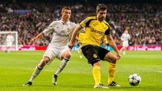 «Βλέπει» Παπασταθόπουλο     η Μάντσεστερ Γιουνάιτεντ