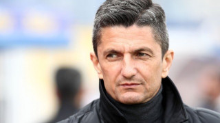 Εγρήγορση     Πρωταθλητή       με σφραγίδα Λουτσέσκου