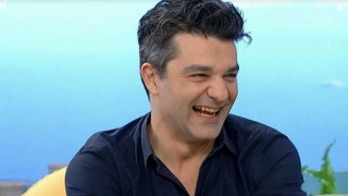 Ξανά ερωτευμένος ο Πέτρος            Λαγούτης (BINTEO)