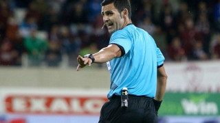 Δεν είναι ψυχάκιας, απλά               είναι λαμόγιο