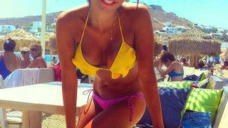 H εξωτική ομορφιά και οι καμπύλες της Σοφιάννας Γρηγοριάδη