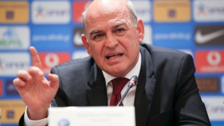 «Ουδέποτε είπα ότι θα                     παραιτηθώ»