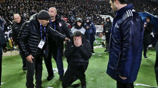 Λεπτομέρεια η φόρμα του γιατρού, ή ένα λάθος που προδίδει αφέλεια;