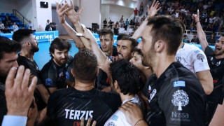 Η μαγκιά στο βόλει, το μπούλινγκ στον δικαστή και τα διπλά γενέθλια